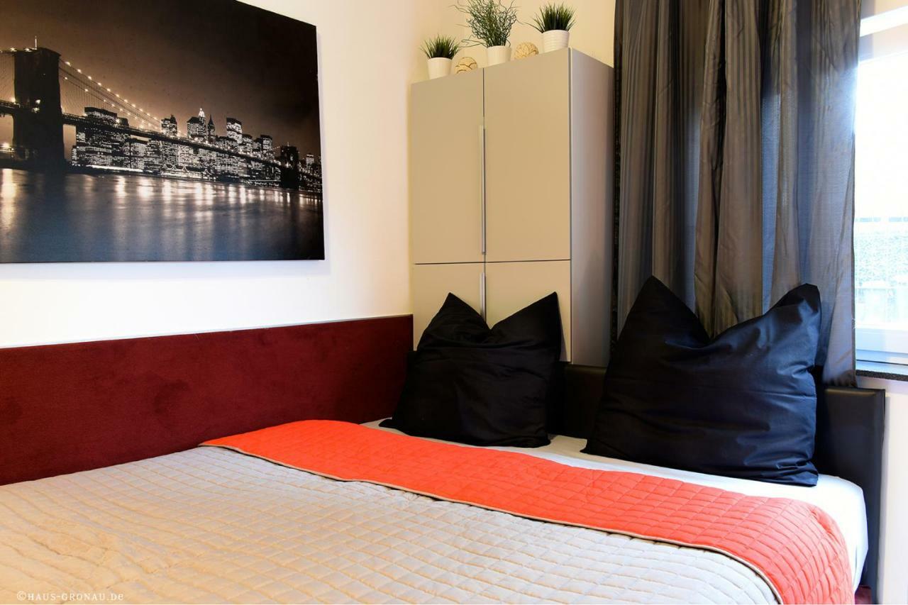 Haus Gronau Apartment Bergisch Gladbach Ngoại thất bức ảnh